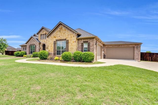 102 willowbrook dr, waxahachie,  TX 75165