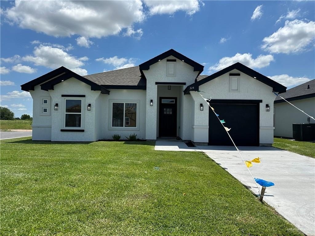 324 n leon ave, elsa,  TX 78543