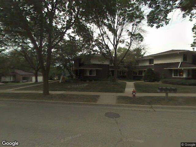 525 walnut grove dr, madison,  WI 53717