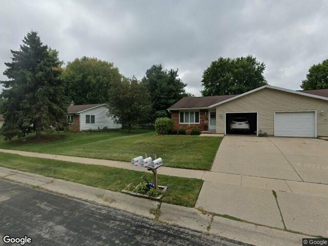 1734 n van buren st # 1736
                                ,Unit # 1736, stoughton,  WI 53589