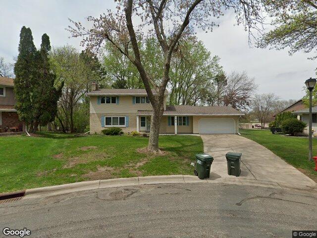 11216 lake ct, burnsville,  MN 55337