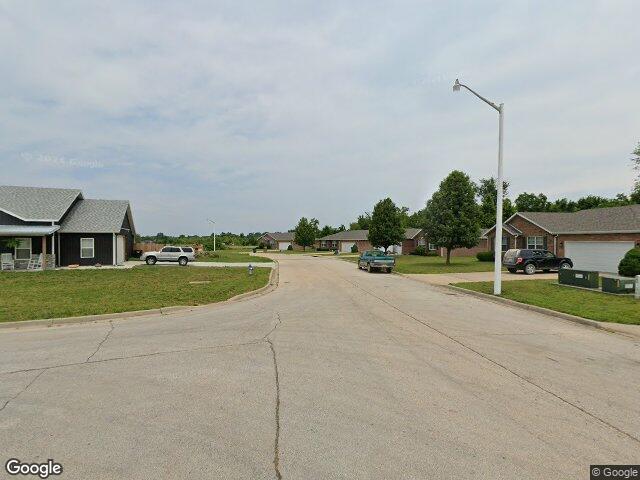001 s durango drive, bolivar,  MO 65613