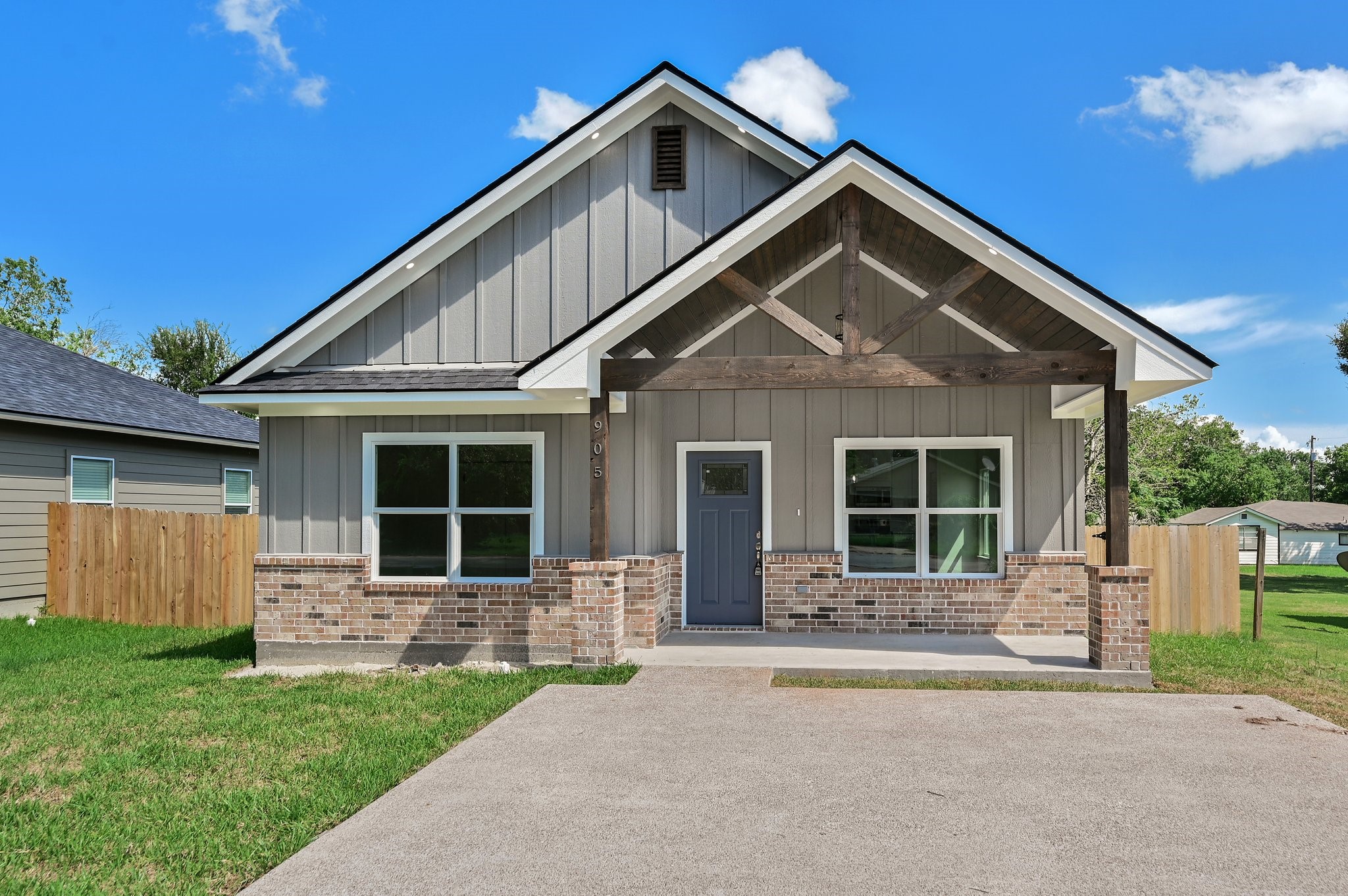 905 muckleroy st, bryan,  TX 77803