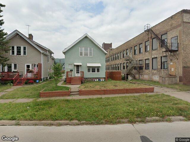 3007 w 1st st, duluth,  MN 55806