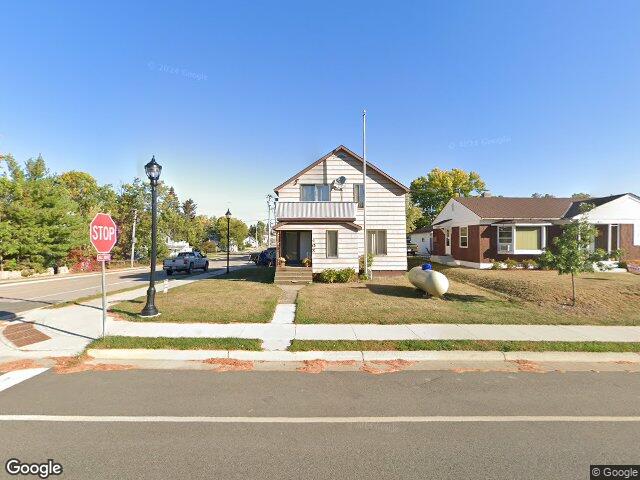 403 e james st, ely,  MN 55731