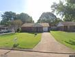 8408 booneville dr, southaven,  MS 38671