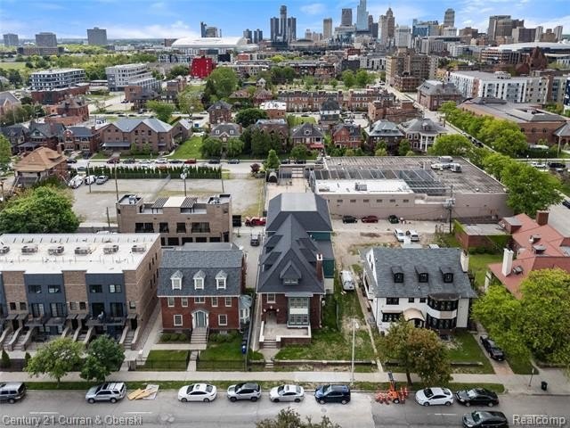  detroit,  MI 48201