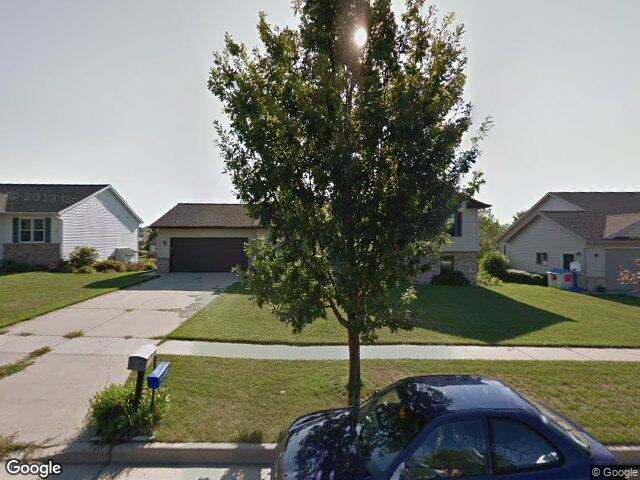 404 nightingale ln, cottage grove,  WI 53527
