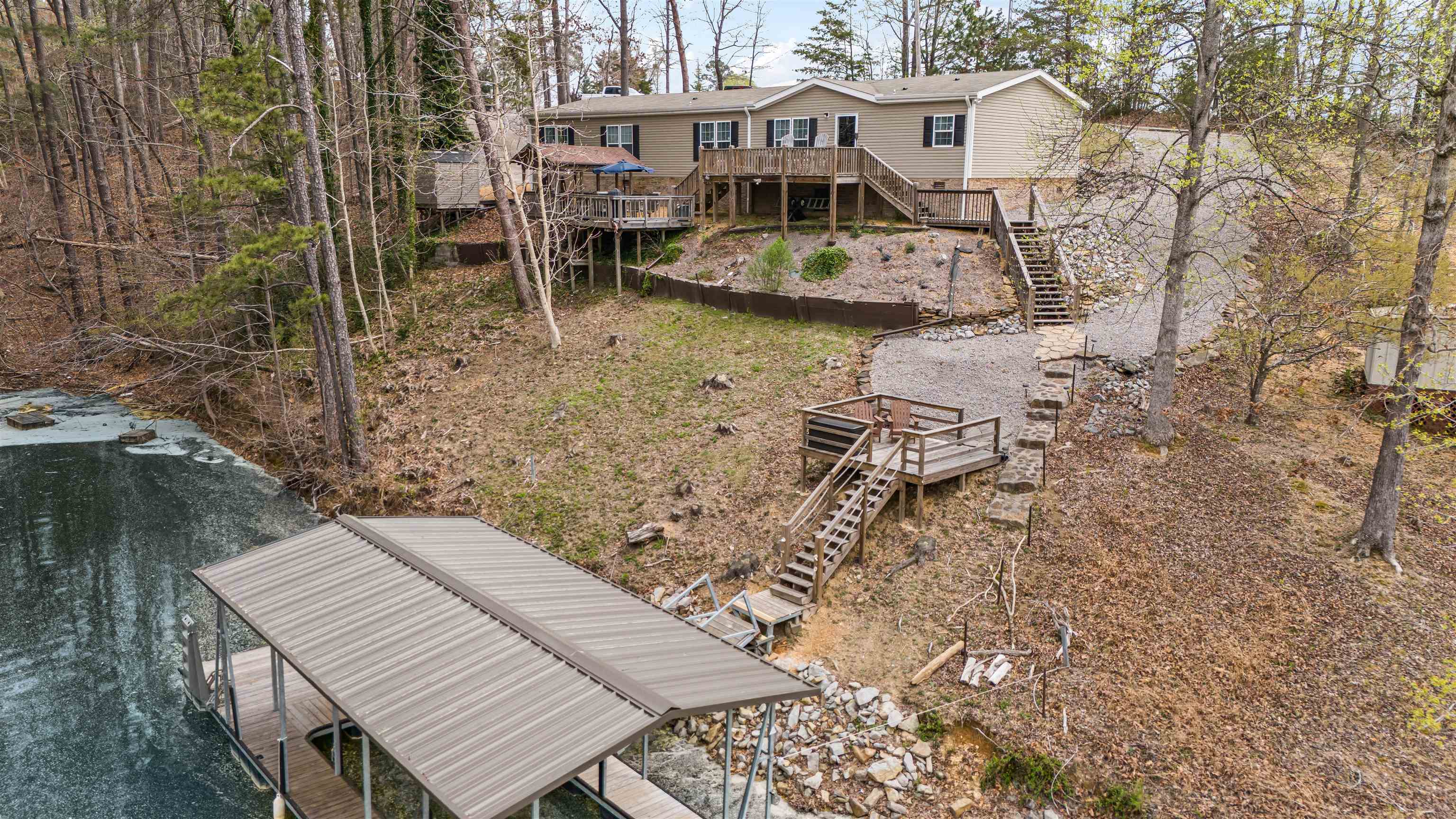 166 co rd 231, crane hill,  AL 35053