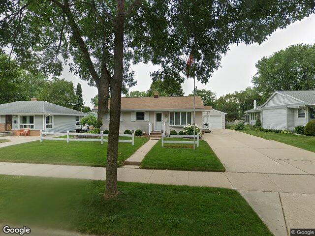 1014 northland dr, madison,  WI 53704