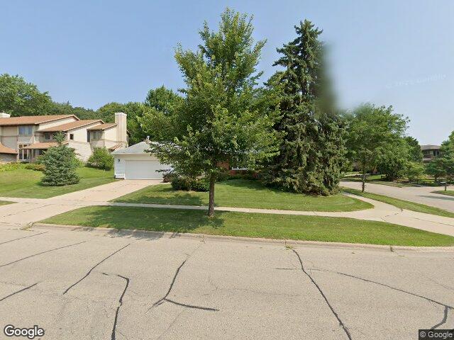 6614 inner dr, madison,  WI 53705