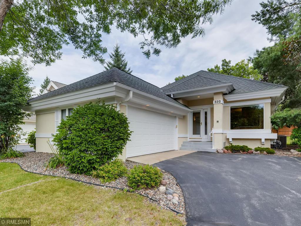 532 wildflower, burnsville,  MN 55306