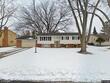 2000 tamarack ln, burnsville,  MN 55337