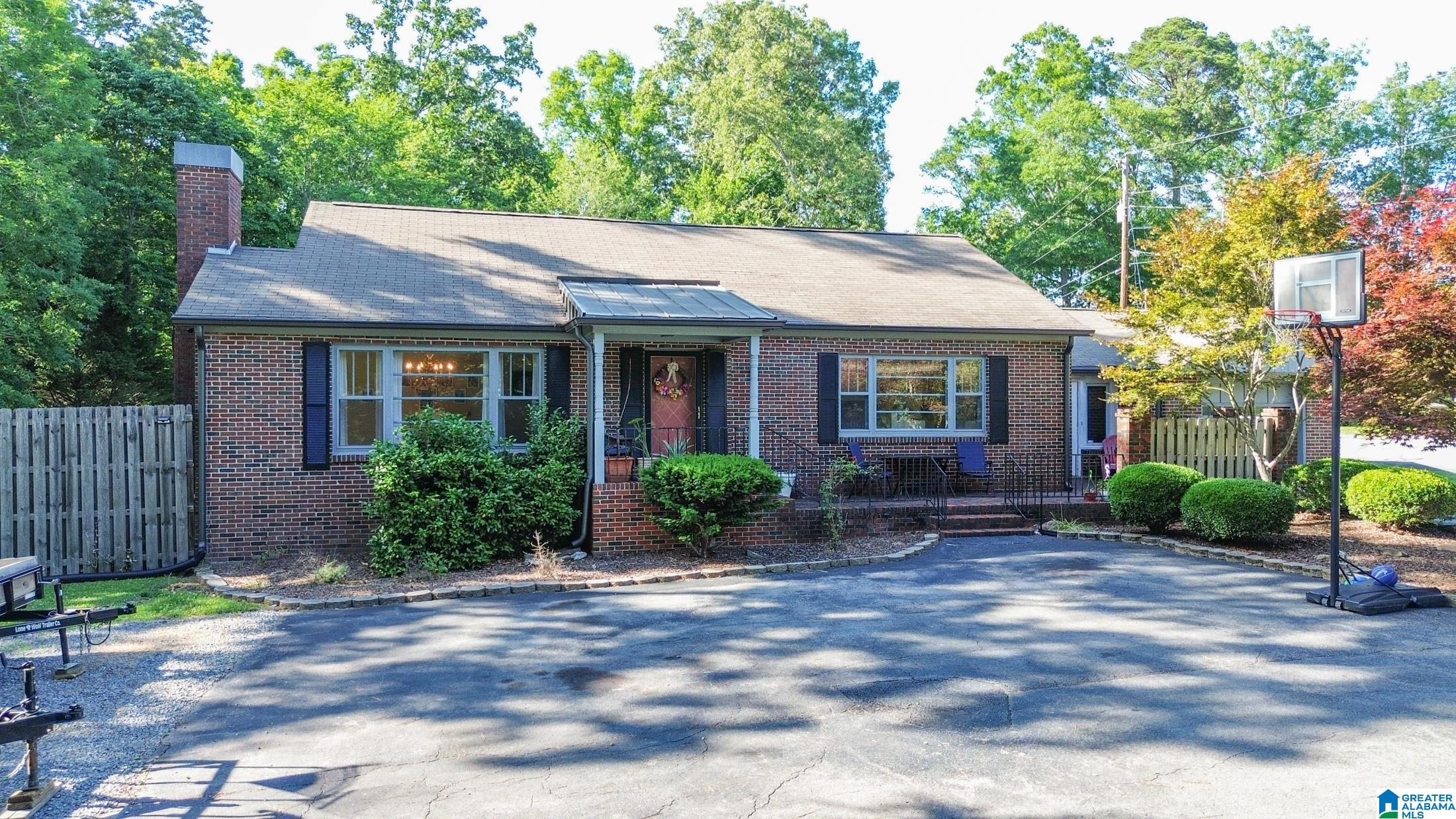 1517 3rd st ne, cullman,  AL 35055