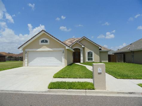 2512 calle madrid st, pharr,  TX 78577