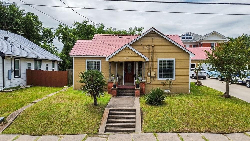 2617 bourland st, greenville,  TX 75401