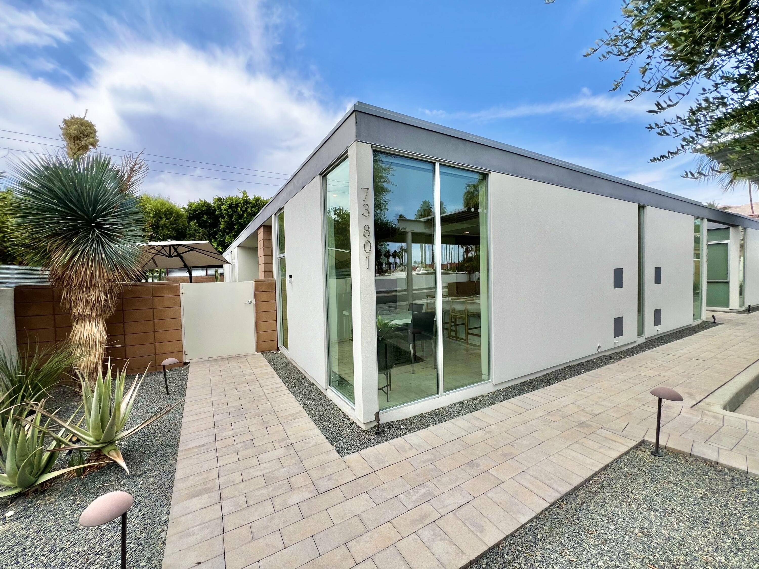  palm desert,  CA 92260