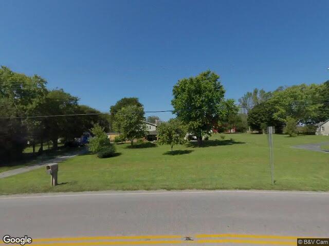 7949 nashville rd, bowling green,  KY 42101
