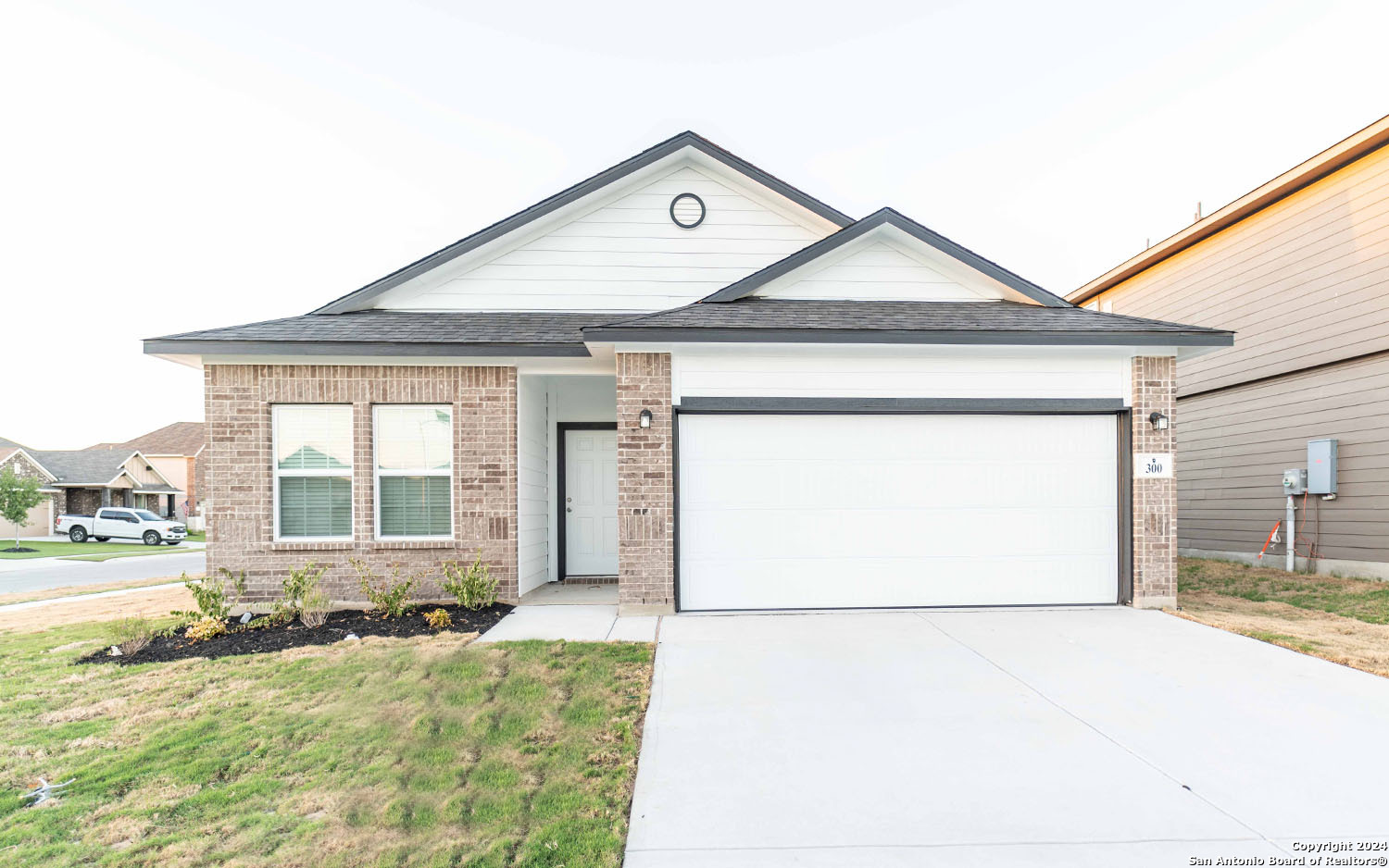 300 jills path, seguin,  TX 78155