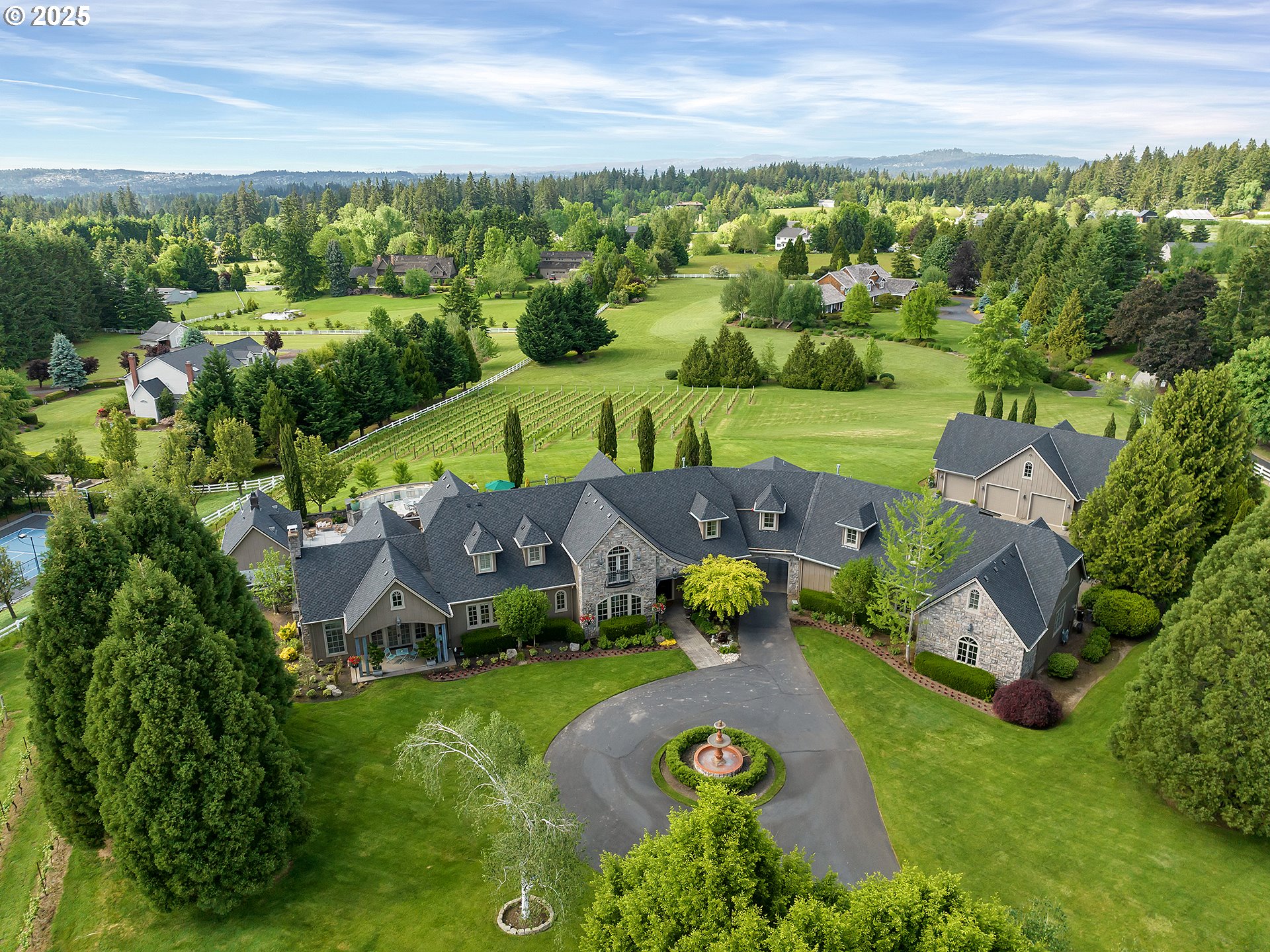 6061 sw meridian way, tualatin,  OR 97062