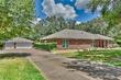 2941 center hill circle, bellville,  TX 77418
