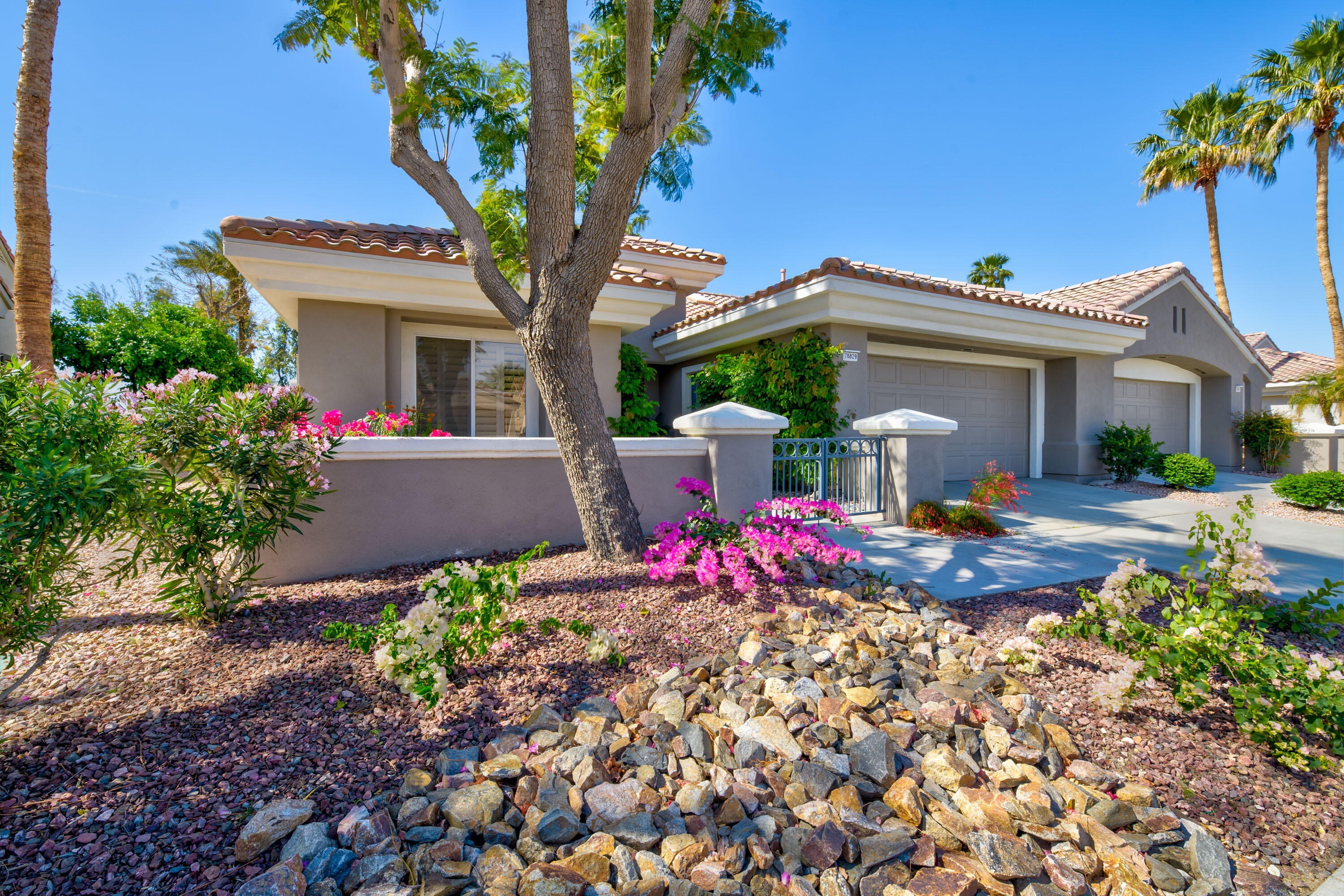  palm desert,  CA 92211