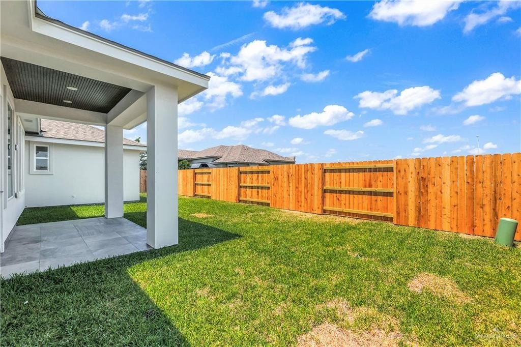 2503 yarrow st, mission,  TX 78574