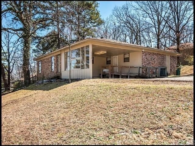  little rock,  AR 72211
