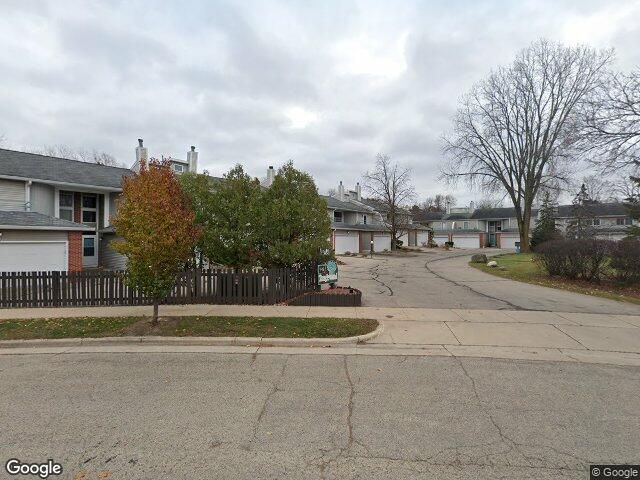 69 ponwood cir, madison,  WI 53717