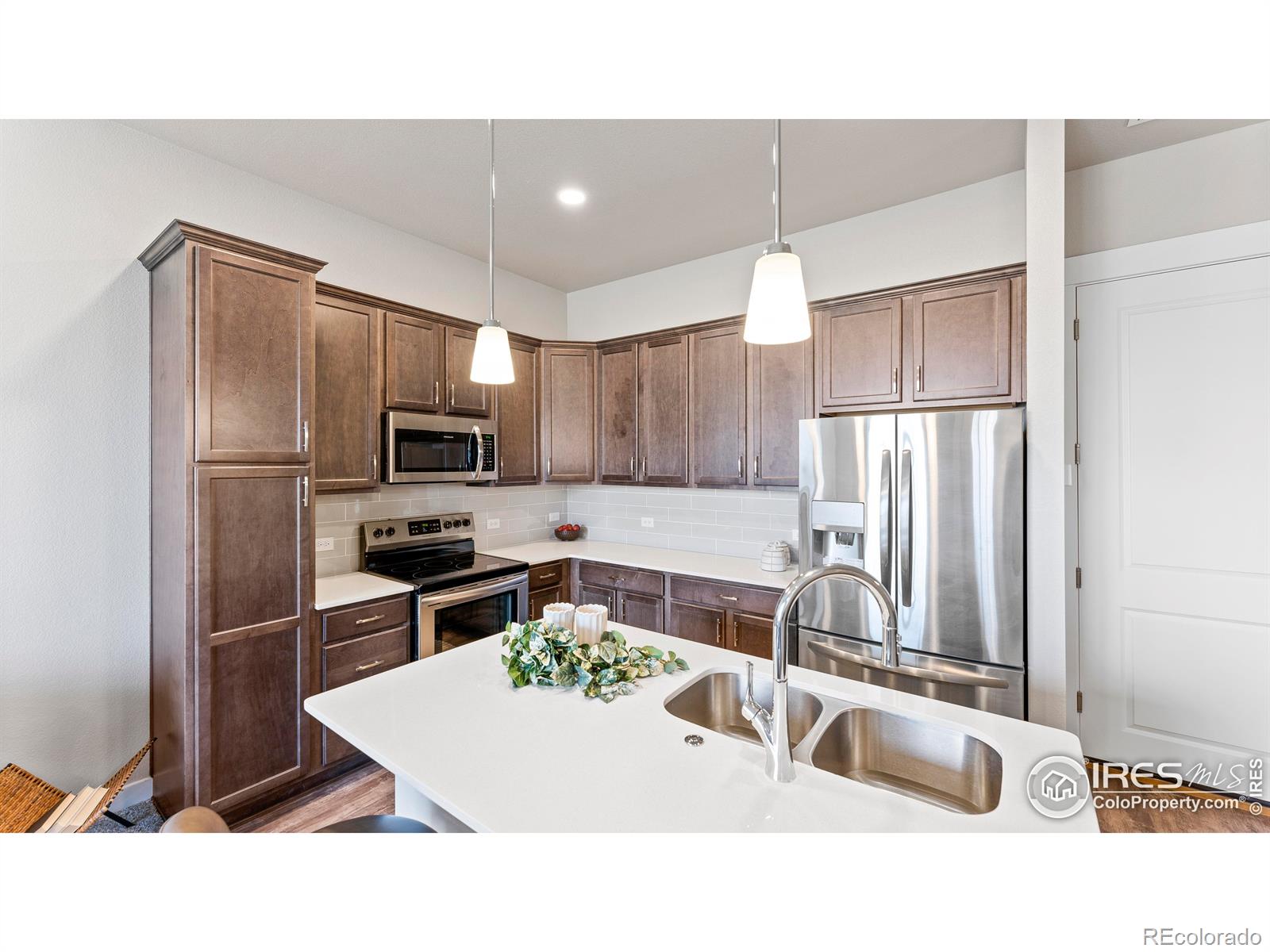 6785 maple leaf dr, timnath,  CO 80547