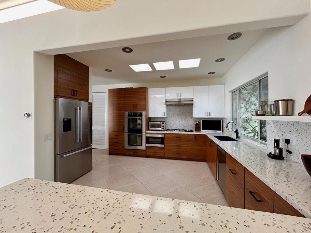  palm desert,  CA 92260