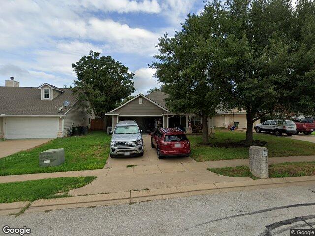 2706 barronwood dr, bryan,  TX 77807