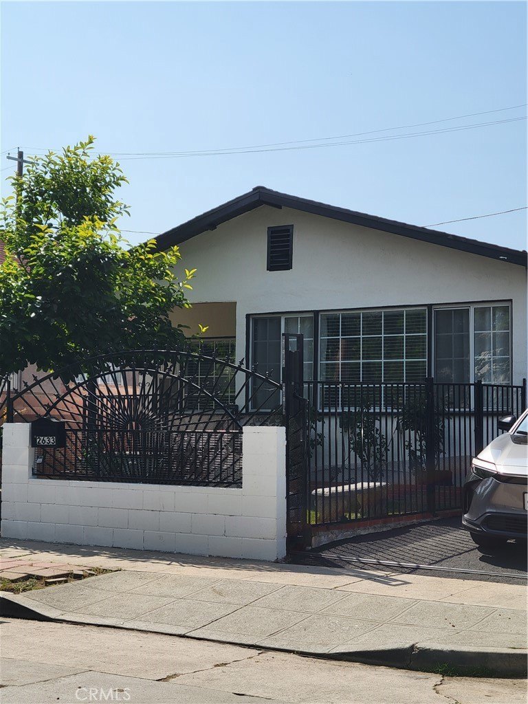  los angeles,  CA 90065