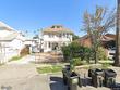  los angeles,  CA 90011