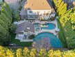 3042 kings manor dr, matthews,  NC 28104