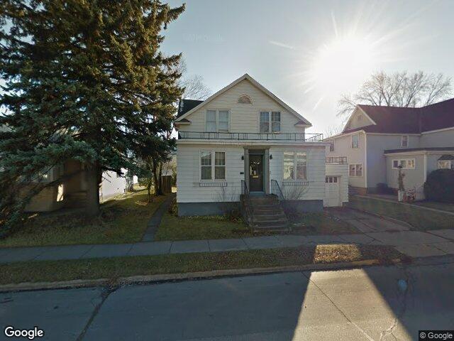 726 3rd st s, virginia,  MN 55792