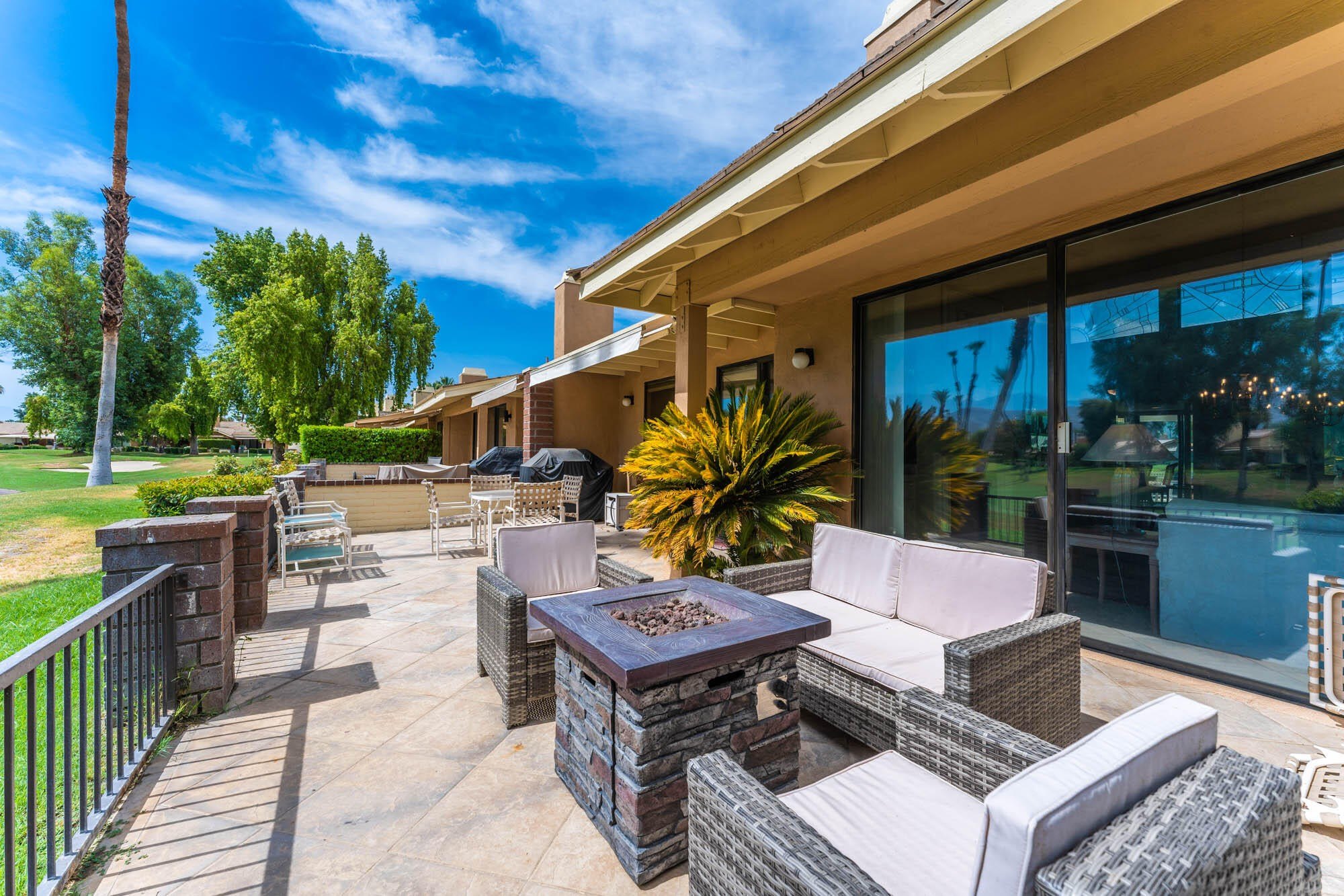  palm desert,  CA 92260