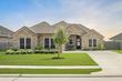 403 hunters crossing dr, sealy,  TX 77474