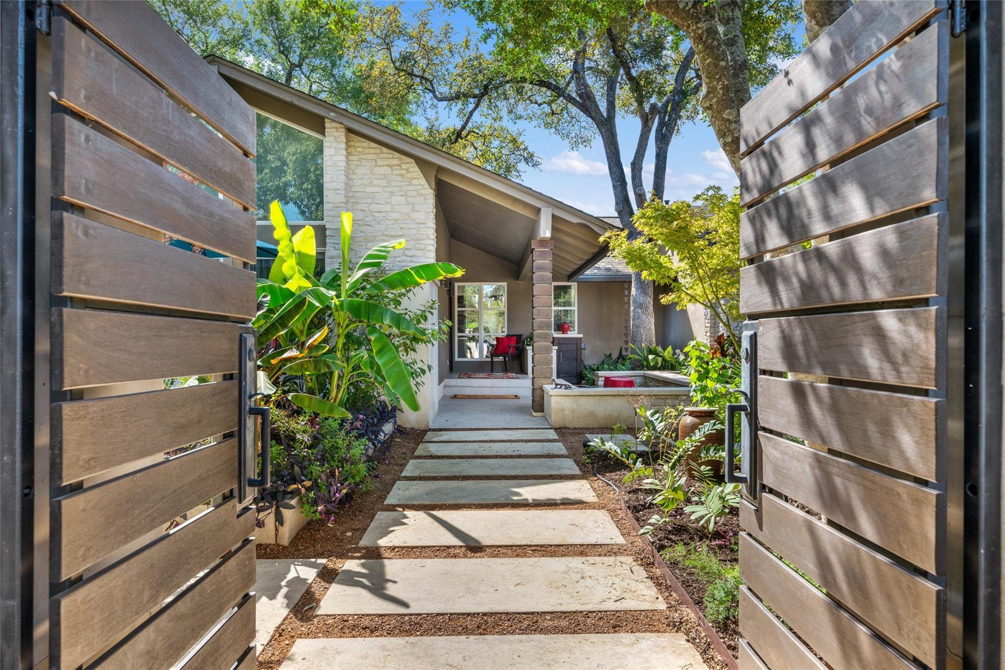 4305 cliffwood cir, austin,  TX 78759