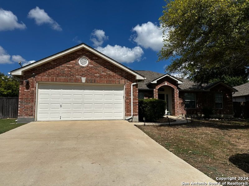 1238 sugar land dr, new braunfels,  TX 78130