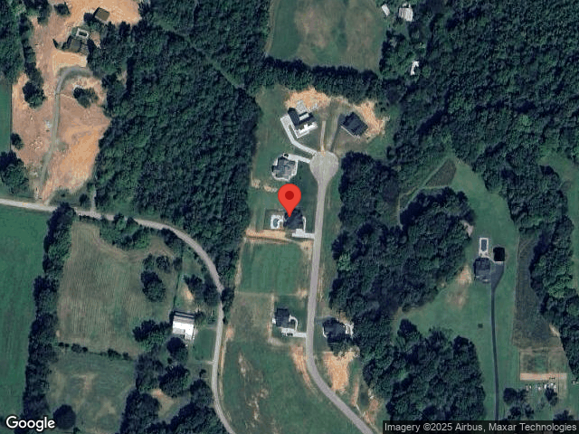1739 leyben ct, bowling green,  KY 42103