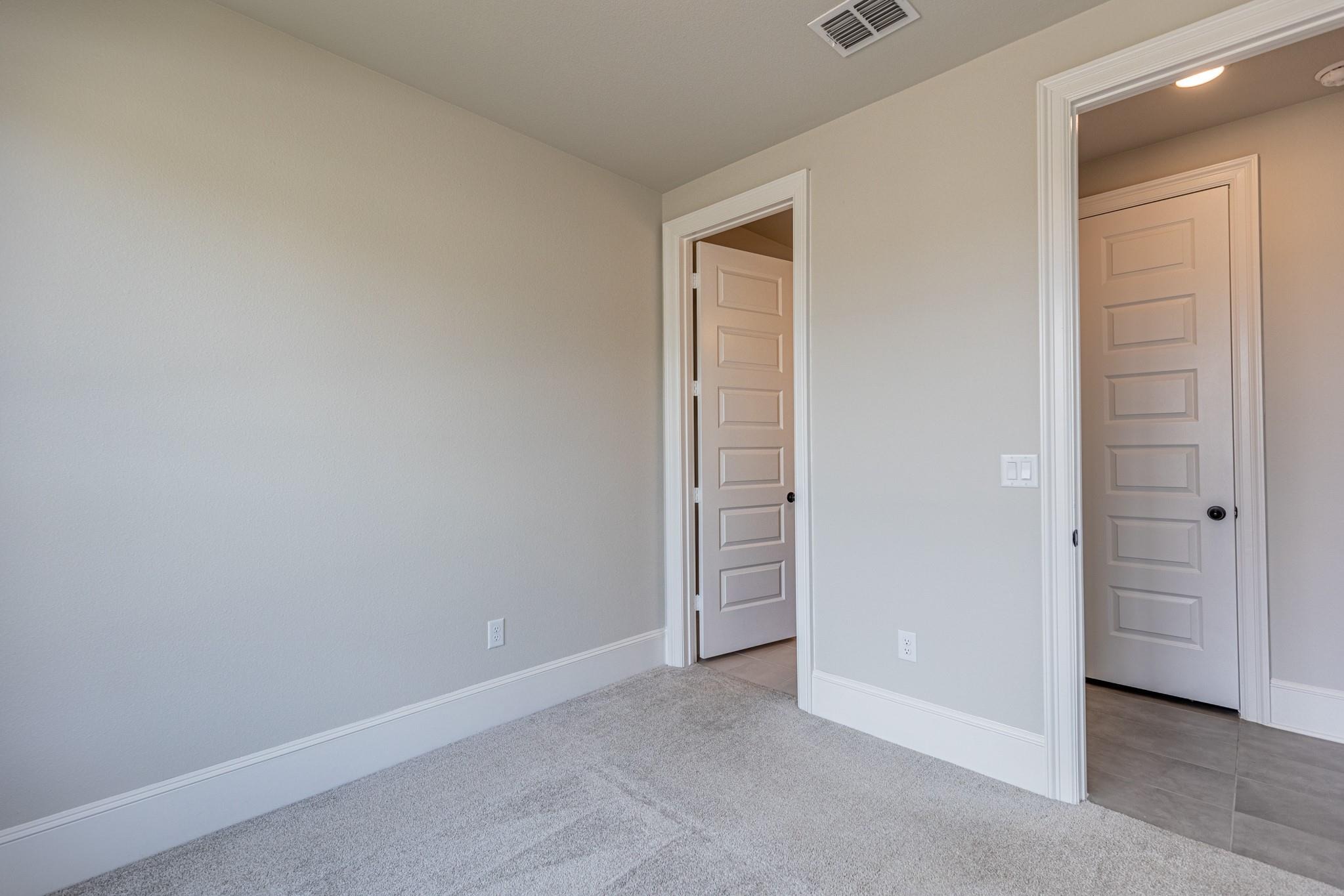 499 anfield cir, austin,  TX 78738