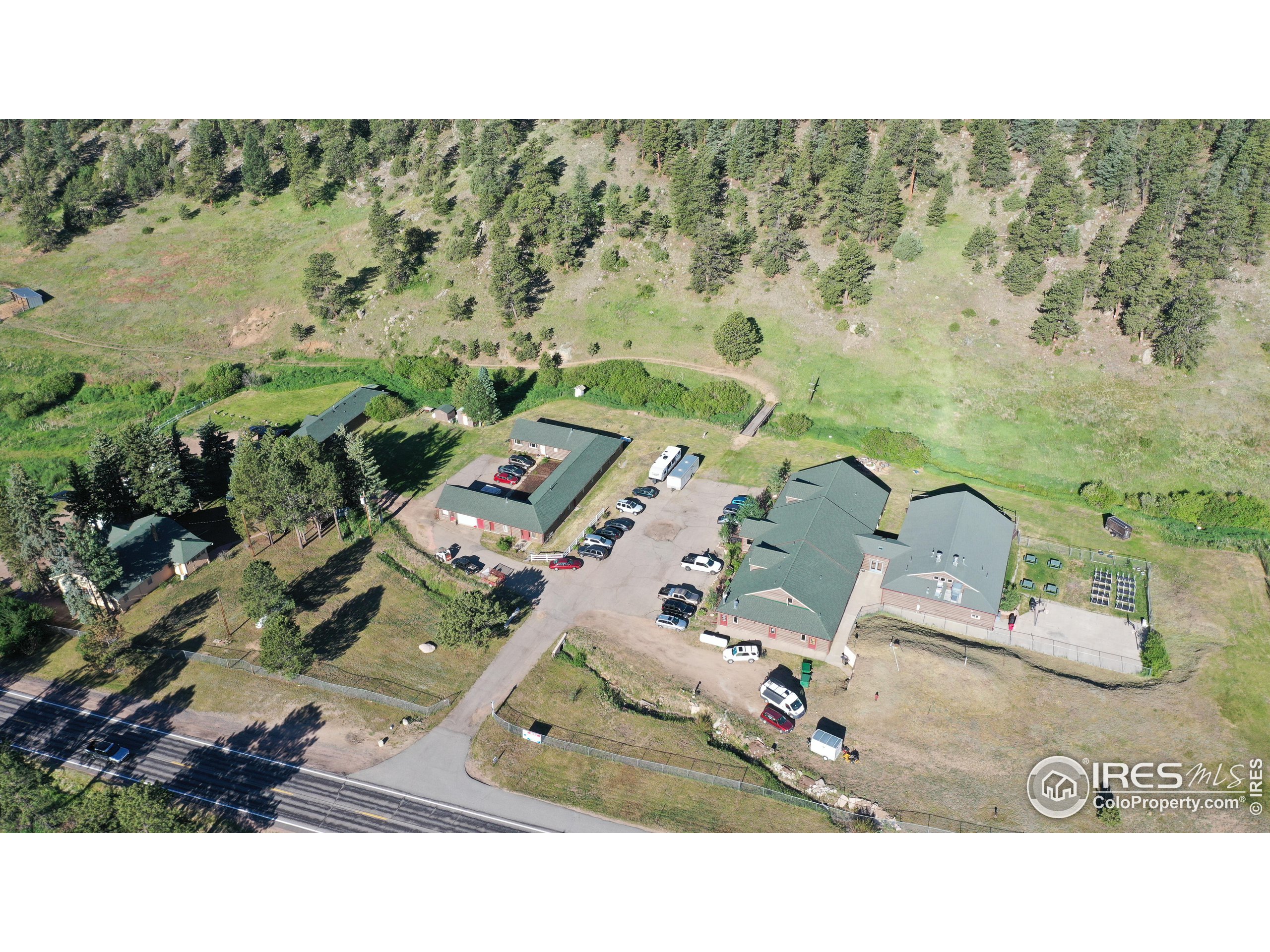 5532 e us highway 36, estes park,  CO 80517