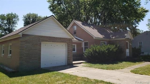  royal oak,  MI 48073