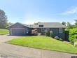 2118 club house dr, west linn,  OR 97068