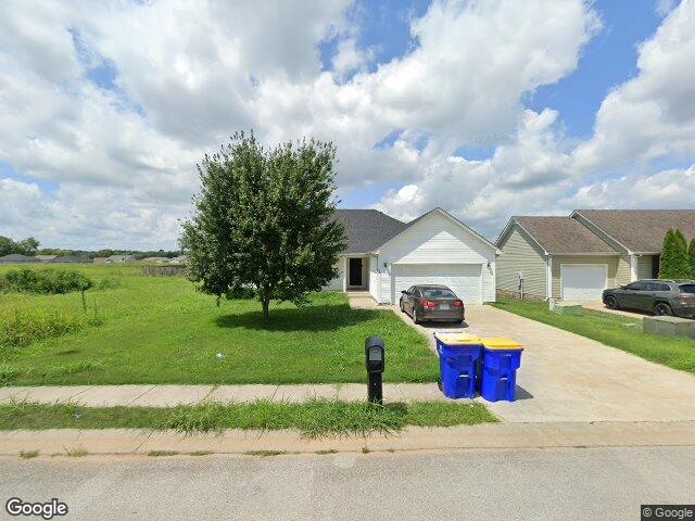 452 turkey run dr, bowling green,  KY 42101