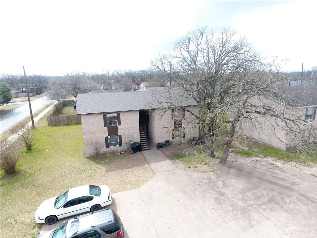 2712 evergreen cir, bryan,  TX 77801
