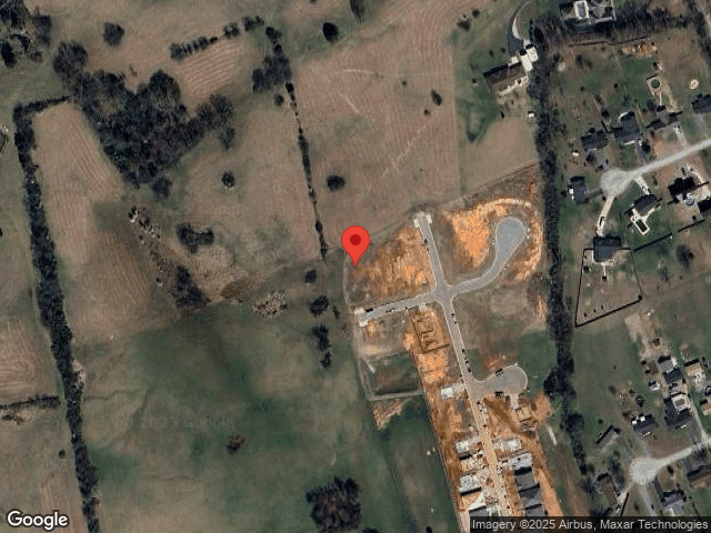 411 standard ave, bowling green,  KY 42101