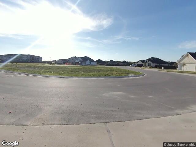 5024 toscana loop, bryan,  TX 77802
