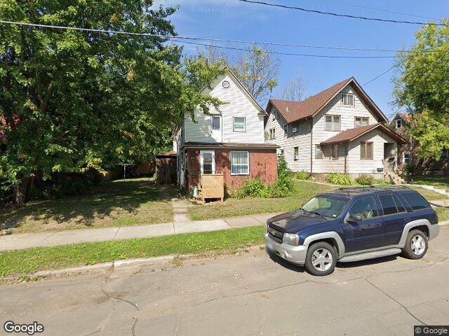 1014 n 6th ave, virginia,  MN 55792